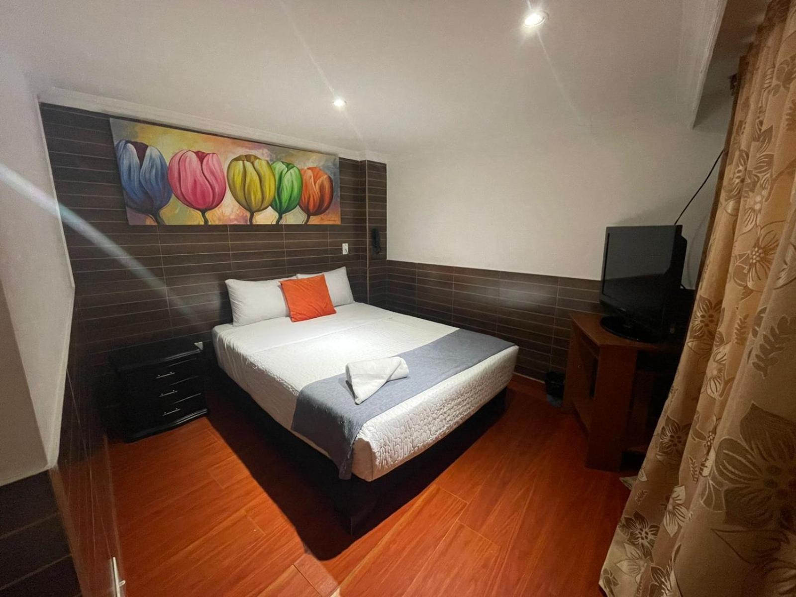 Hotel Ejecutivo 63 In Bogota Ngoại thất bức ảnh