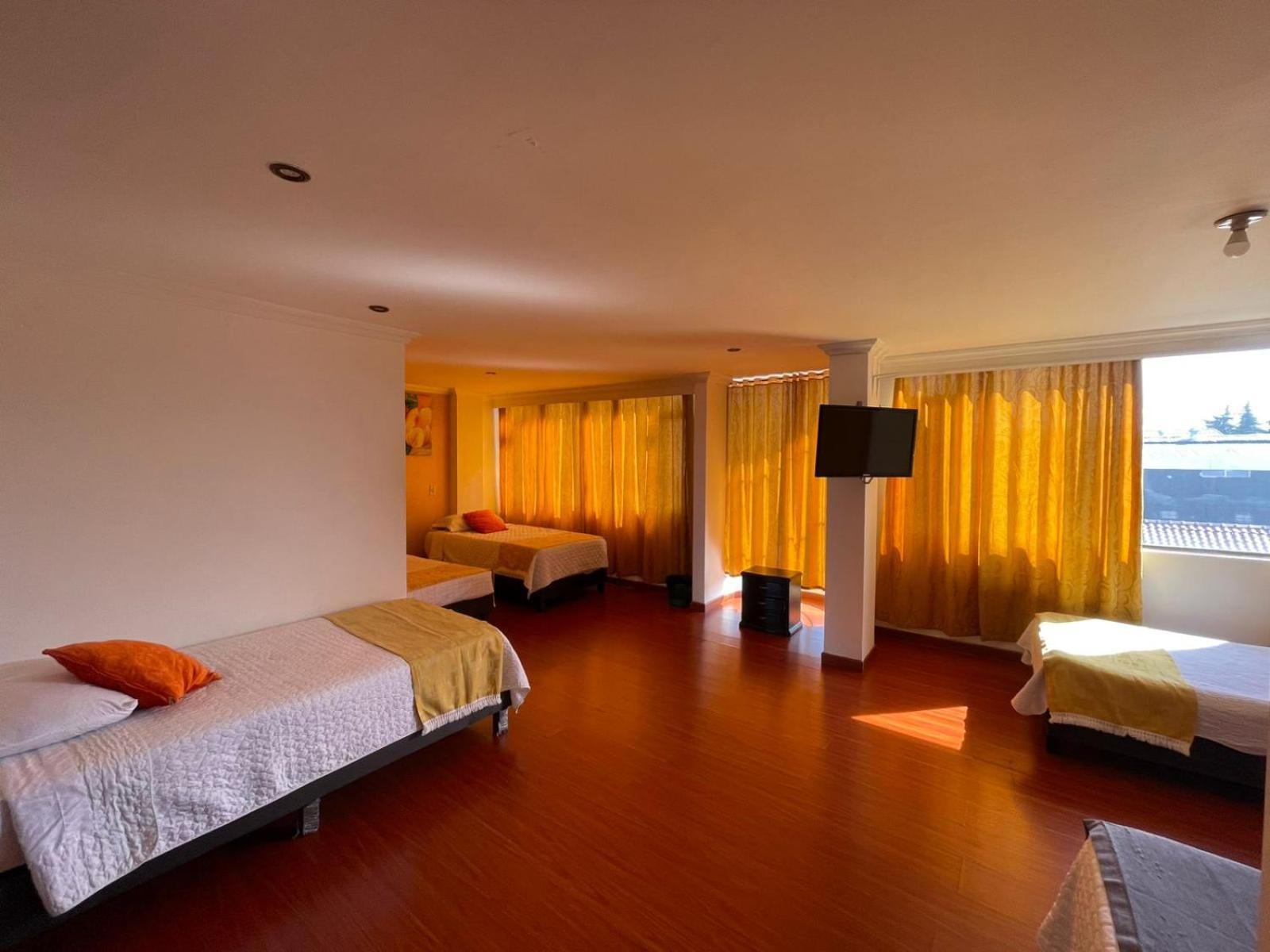 Hotel Ejecutivo 63 In Bogota Ngoại thất bức ảnh